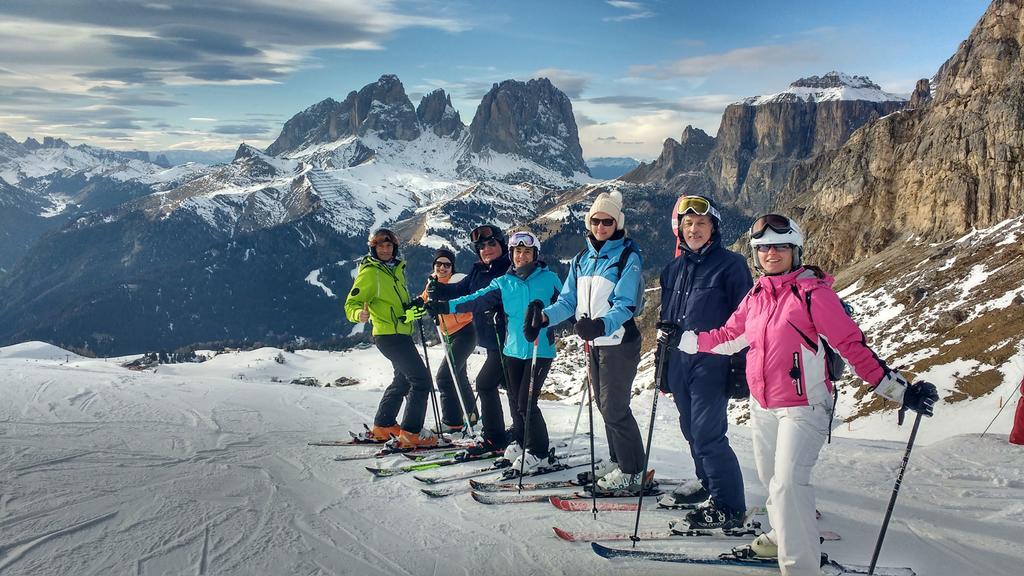 Alpen Hotel Corona Vigo di Fassa Eksteriør billede